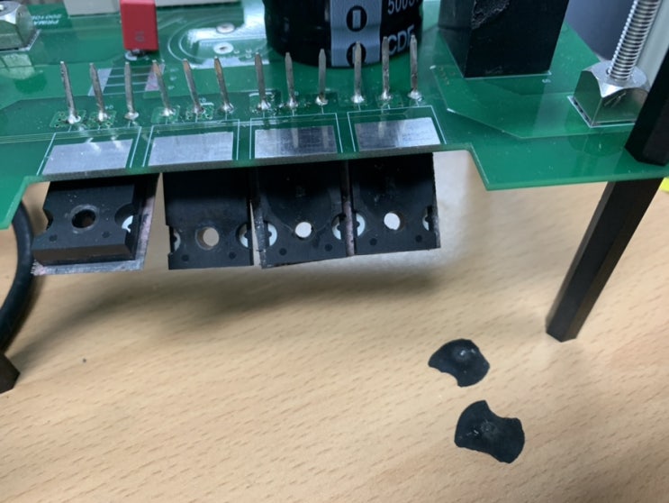  SiC MOSFET breakdown