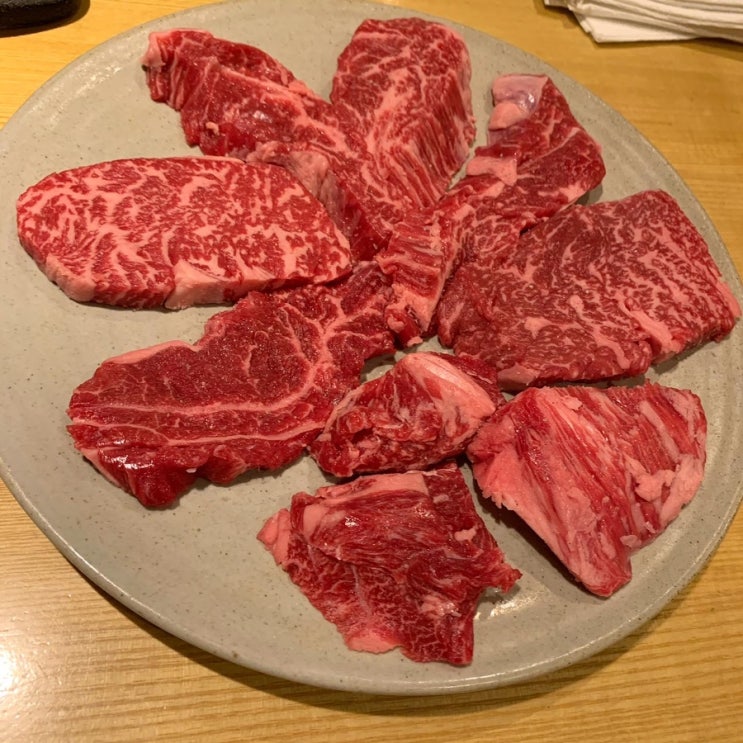  마포역 고기맛집 <대도식당> 입에서 사르르 녹는 한우생등심
