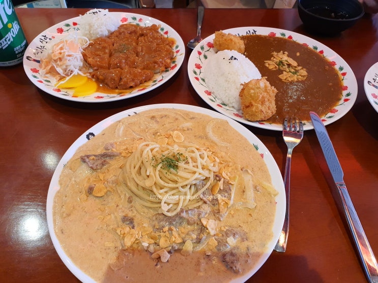  (은화수식당) 평택역 경양식 돈가스 맛집, 내부가 돋보이는 식당