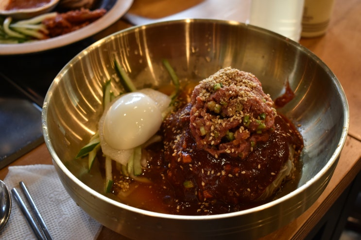  육회 및 코다리가 듬뿍 영종도냉면 맛집 - 영종도 하늘면옥