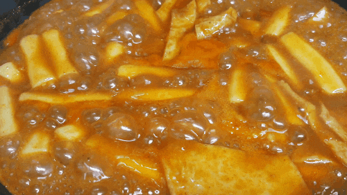 옥련동 할머니 즉석떡볶이 포장 해왔어요.