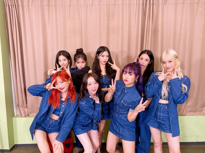 컴백 첫 주 내내 음방 엔딩 원샷 잡힌 러블리즈 정예인 컴백 첫 주 내내 음방 엔딩 원샷 잡힌 러블리즈 정예인