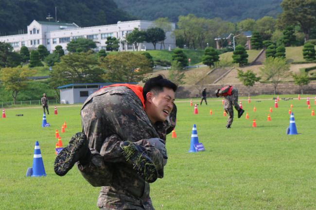 <b>육군</b>보병학교, 대위 <b>지휘참모</b>·<b>신임장교</b>·부사관 교육생 대상... 