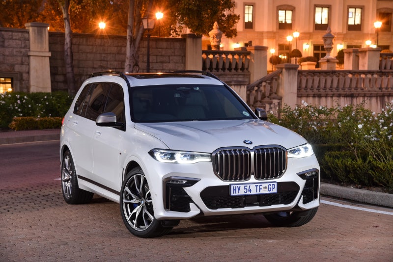 BMW의 플래그쉽 대형 고성능 SUV, X7 M50i 국내 출시