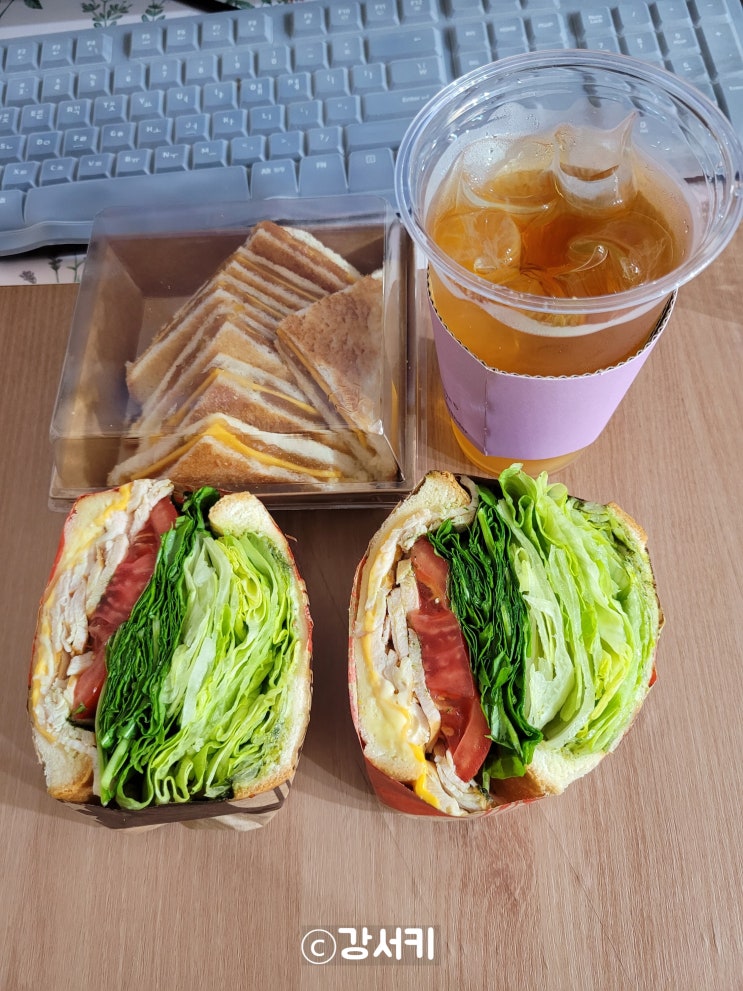  홍은동 샌드위치 배달맛집 꿀다방 "뚱뚱해서 터질 듯"
