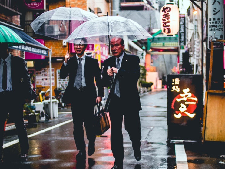  고용유지지원금 지원요건 완화 및 고용유지비용 대부사업 시행 안내