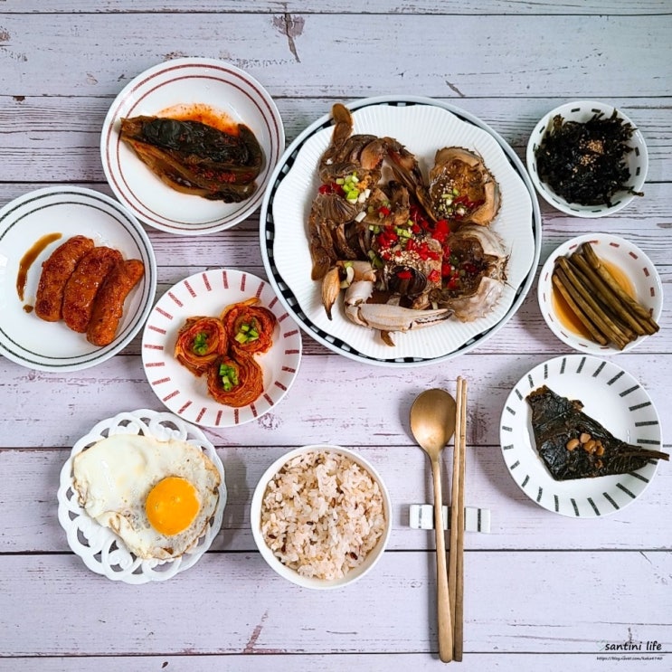 찐 엄마반찬 여수 돌게장 맛있게 먹는 법/여수 돌산 갓김치..전라도의 맛!..눈물나네~맛집 안부러워 찐 엄마반찬 여수 돌게장 맛있게 먹는 법/여수 돌산 갓김치..전라도의 맛!..눈물나네~맛집 안부러워