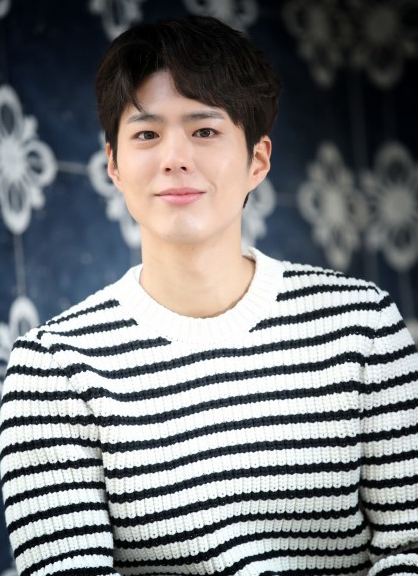  7년간 남몰래 보유원 봉사하고 기부한 배우 박보검