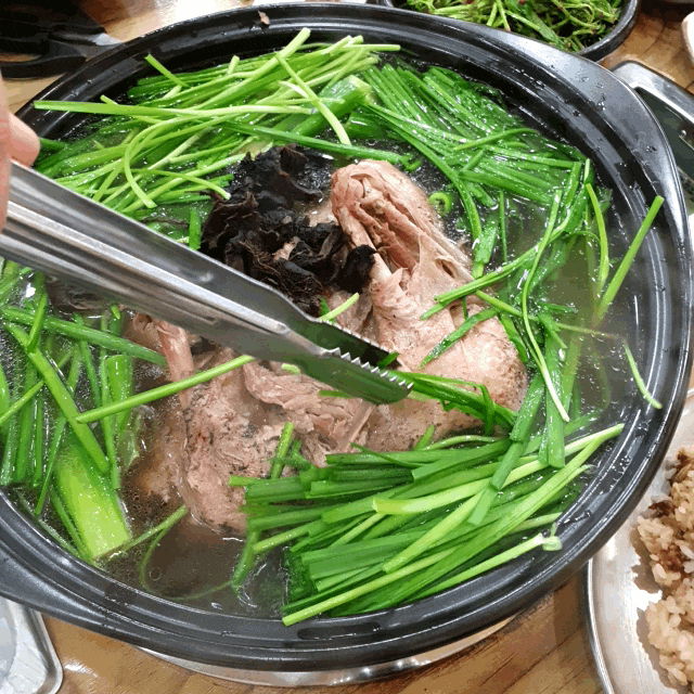  [아차산 맛집]가족끼리 식사하기 좋은 아차산 능이오리백숙 맛집_라도유황오리