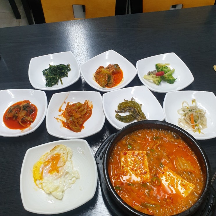  이춘택 병원 근처, 점심 먹기 좋은 먹거리 식당
