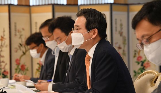  2차 재난지원금 '선지급 후확인'신청 안하면 물건너 간다