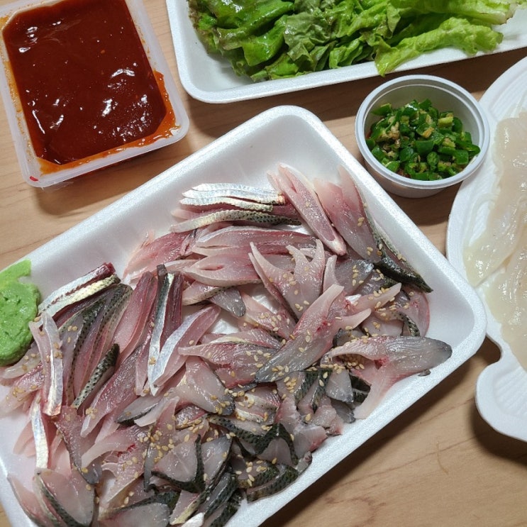  집 나간 며느리도 돌아온다는 가을 전어!