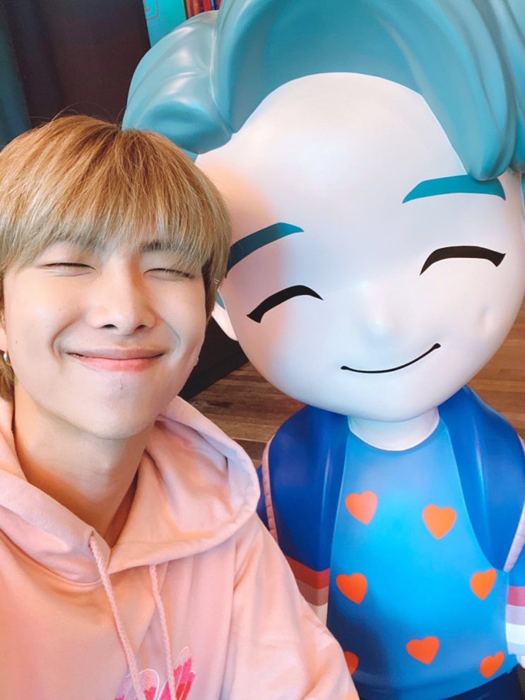 방탄소년단 RM 사진 / 움짤 - 남준아 생일 축하해
