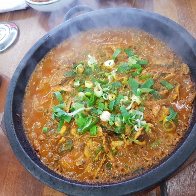  울산한식 덕하 봄내 멸치쌈밥