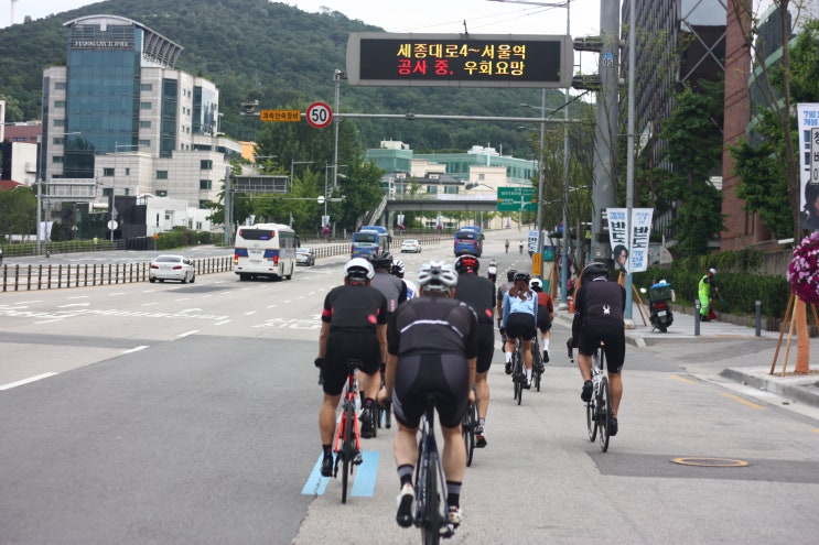  남북 라이딩 : 서울에서 자전거 라이더가 제일 많이 가는 코스(남산, 북악)