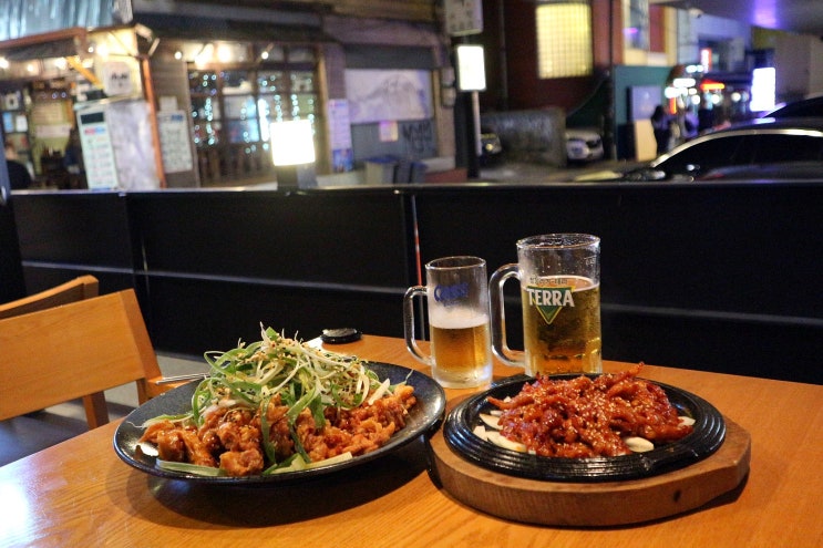  압구정로데오치킨 "수키야 치킨&곱창" 40년 전통 맛집에서 치맥을ღ (순살파닭,무뼈닭발)