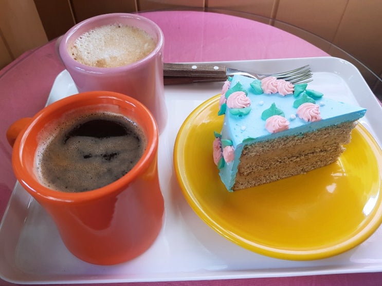 [홍대 연남동] 귀여운 디저트 카페, 딩가케이크 얼그레이 케이크 후기