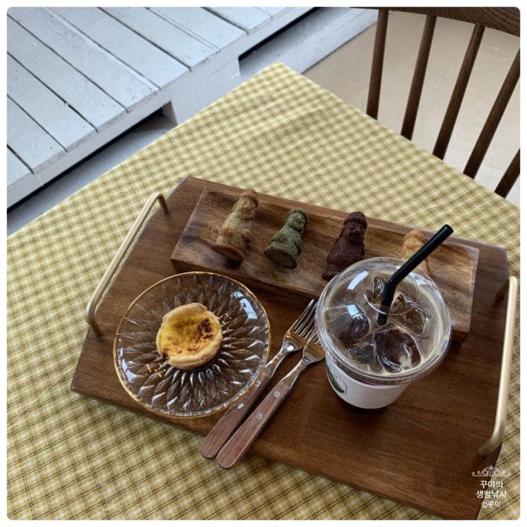  꼭 가볼만한 월정리해변 맛집 돌하르방 휘낭시에 제주디저트 초록섬 리뷰