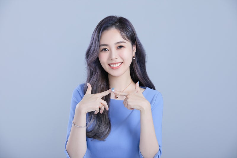 프로필사진 촬영 추천 : 비비드 스튜디오에서 자연스럽게 리터칭 해줬어요!