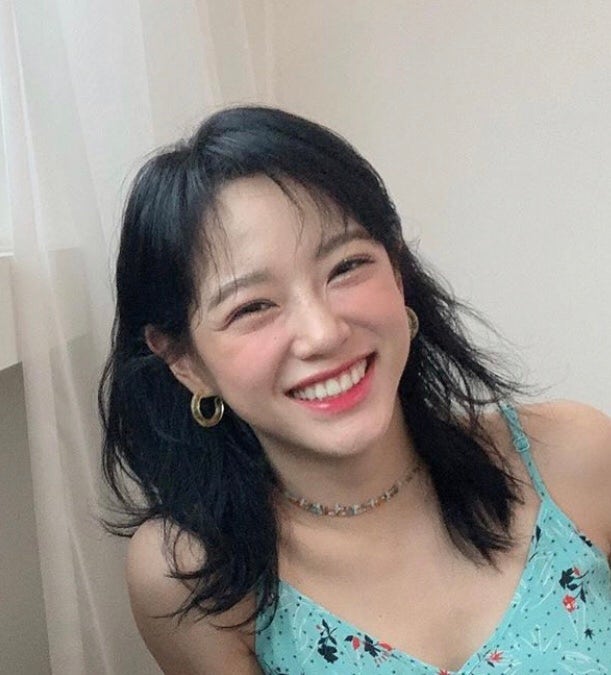 머리자르고 난리난 김세정 인스타그램 속 머리스타일을 알아보자! 허쉬컷 / 레이어드컷/ 하....