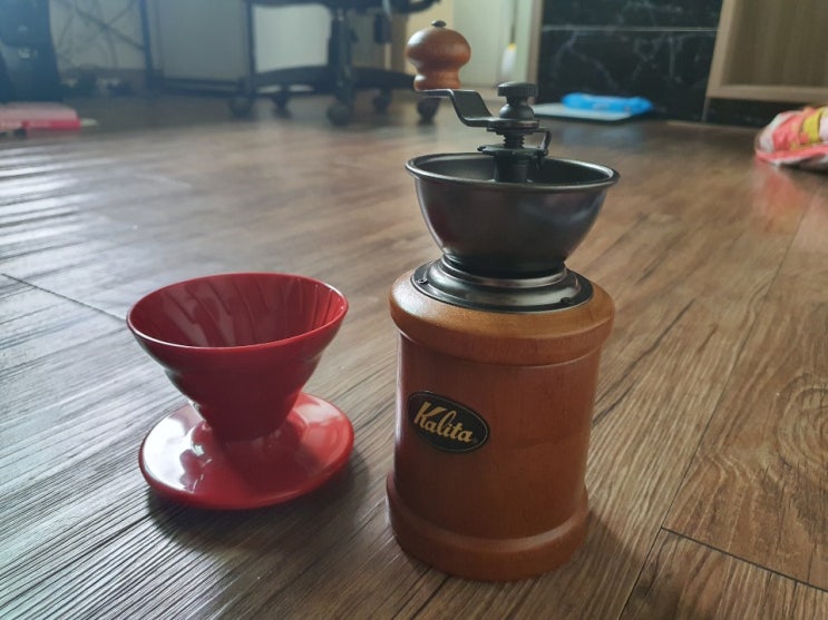  칼리타 원두 글라인더 (Kalita coffe mill) 휴대 수동커피 글라인더