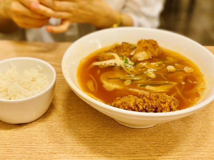  돈까스가땡길때, 라면과돈까스 맛집