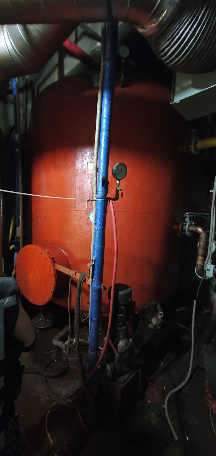 강남출장용접 온수탱크누수 사우나온수탱크 수리 보수 자료