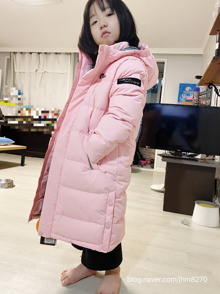  예서도 네파 구스패딩 저렴히 겟 했어요.