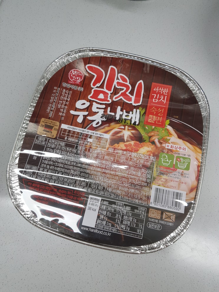 노브랜드 김치우동나베, 간단하게 저녁 해결