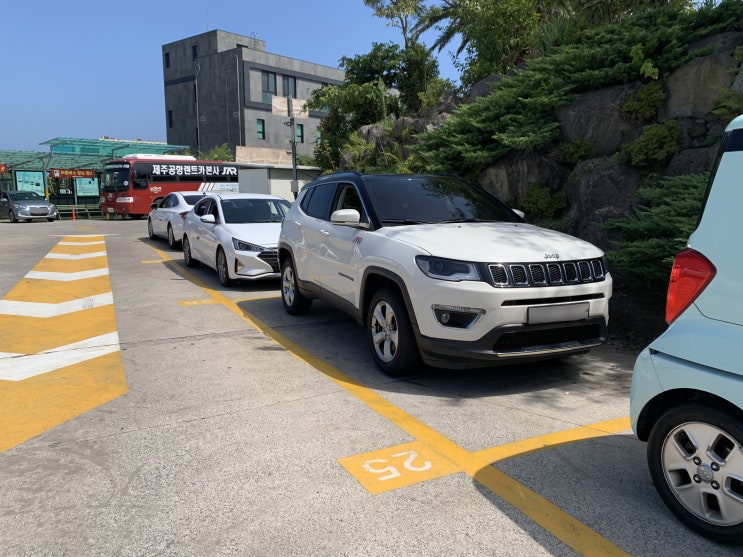  제주도에서 수입차렌트 일반자차로 예약하고 힐링 여행 제대로!