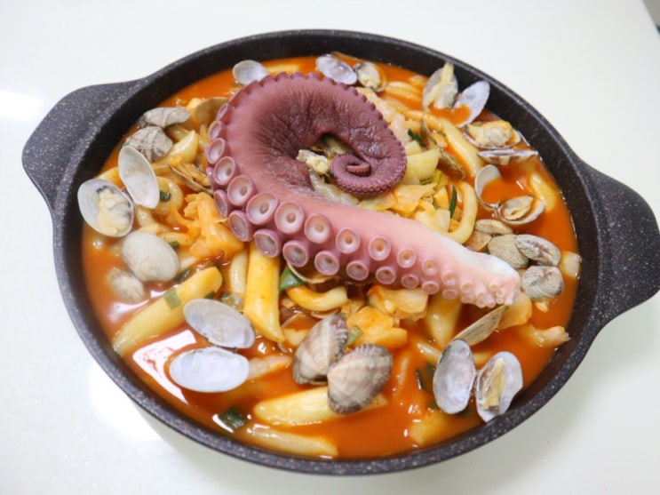  초간단 해물 떡볶이 레시피 feat.분말셰프