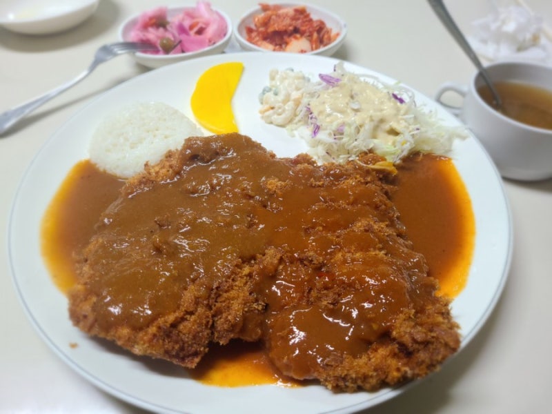 (제주도) 외도일동 나라돈까스 : 왕돈까스, 매콤한 소스