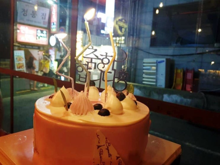  파리바게트 쉬폰케이크 블루베리가 제일 맛있음