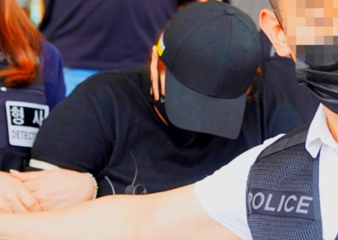 '천안 계모'  9세 의붓아들 아동학대 여행가방 사망사건 1심서 징역 22년