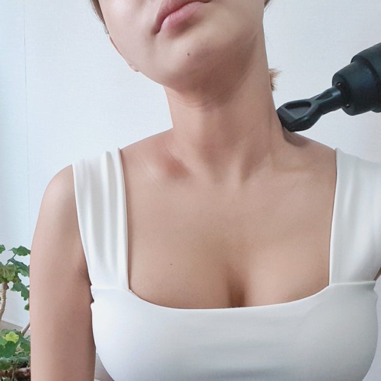 진동마사지건 시원하게 필탭했어요 진동마사지건 시원하게 필탭했어요