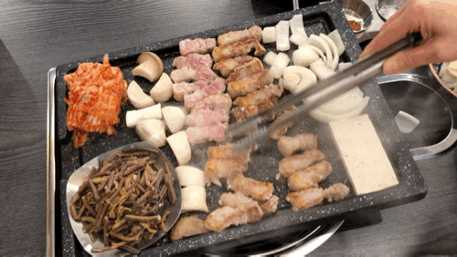  [서울시청 밥집] 두툼한 국내산 냉장 삼겹살과 고사리/완백부대찌개삼겹살 시청역씨티스퀘어점