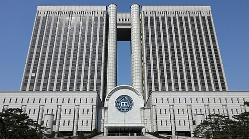 다이빙하다 전신마비…법원 “관리소홀 수영장 5억5000만원 배상해야”” 다이빙하다 전신마비…법원 “관리소홀 수영장 5억5000만원 배상해야””