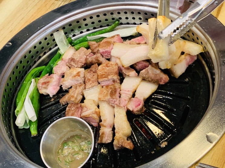  새벽숯불가든 학익동 흑돼지 맛집