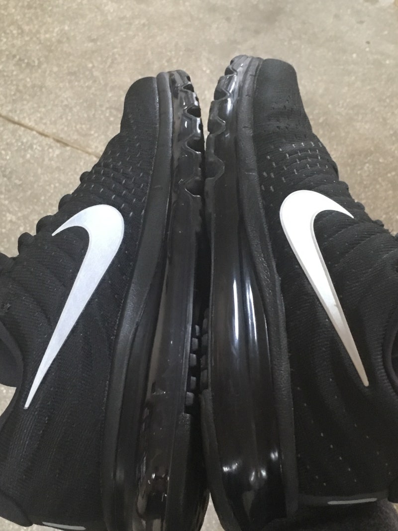 280mm 느린후기] 덩달아 가품 재고물량 풀고있나 - 나이키 에어맥스 2017 정가품 비교 : 네이버 블로그