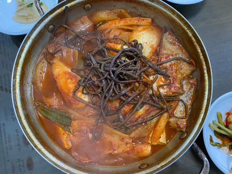  거문오름맛집, 늦게 나오지만 정성스런 반찬에 모든걸 용서_제주도가족여행(4탄)