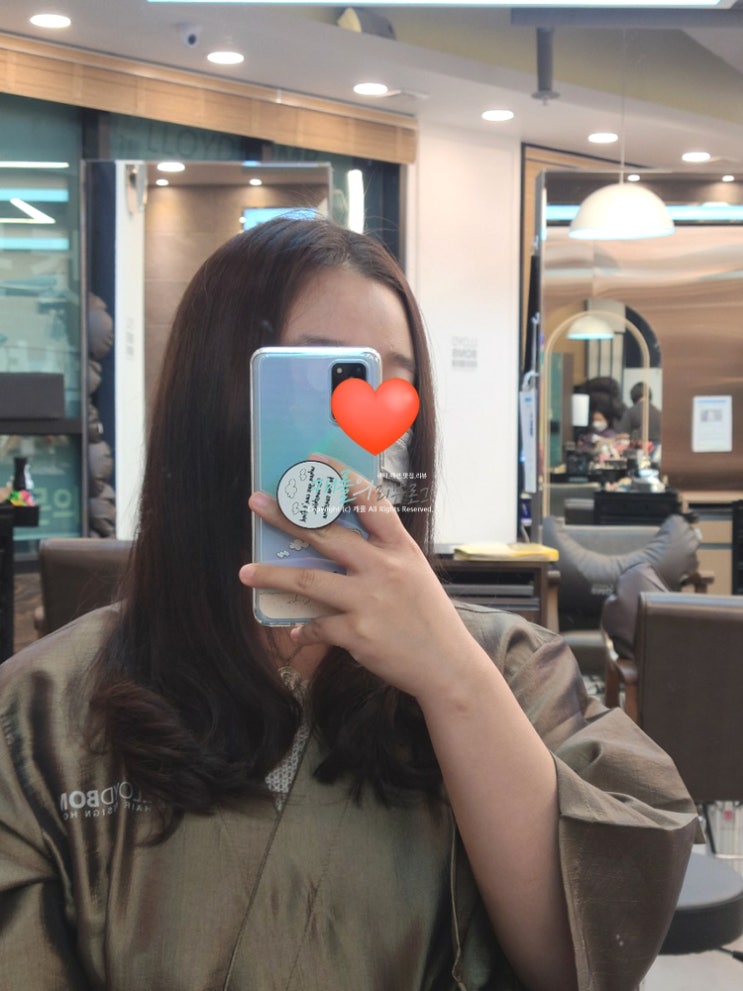 로이드밤 마산역점 김포마산미용실에서 매직세팅했어요. 로이드밤 마산역점 김포마산미용실에서 매직세팅했어요.
