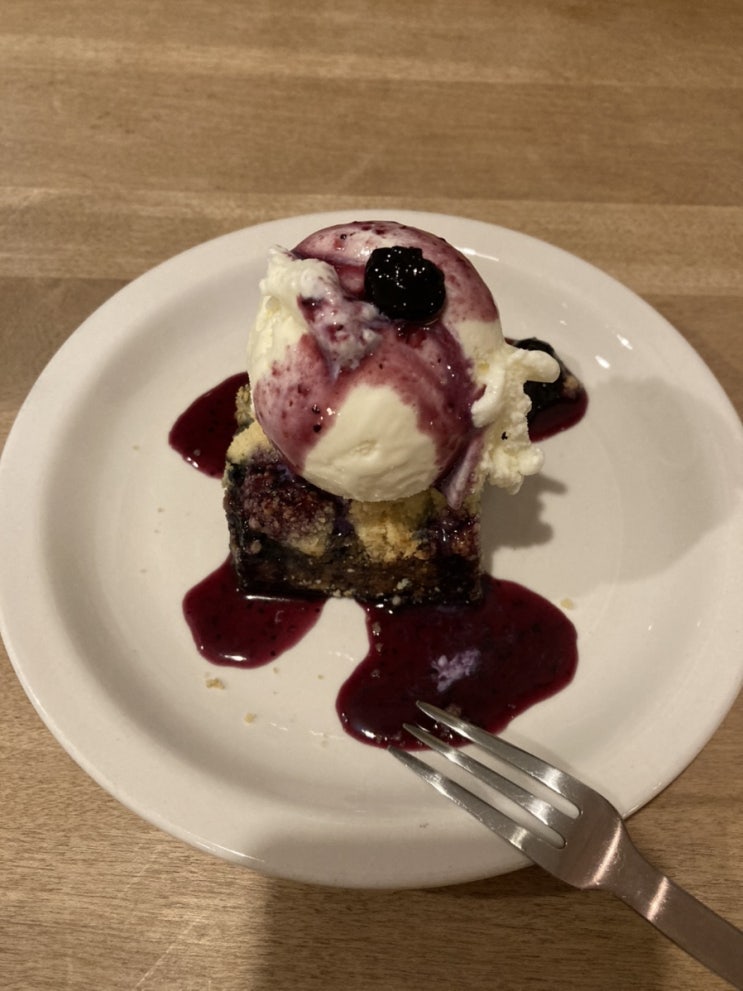  삼전동 퍼햅스 크럼블 맛집 카페 애견동반 가능