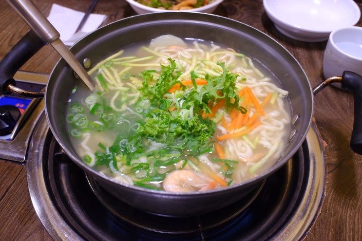  마산 내서 맛집 클라쓰는 영원하다 남촌칼국수