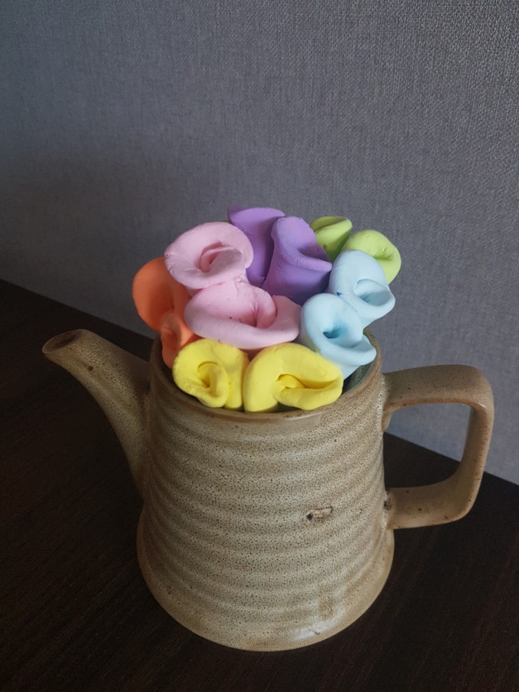  오늘 뭐하지? 아이클레이로 조물조물 무얼만들까?