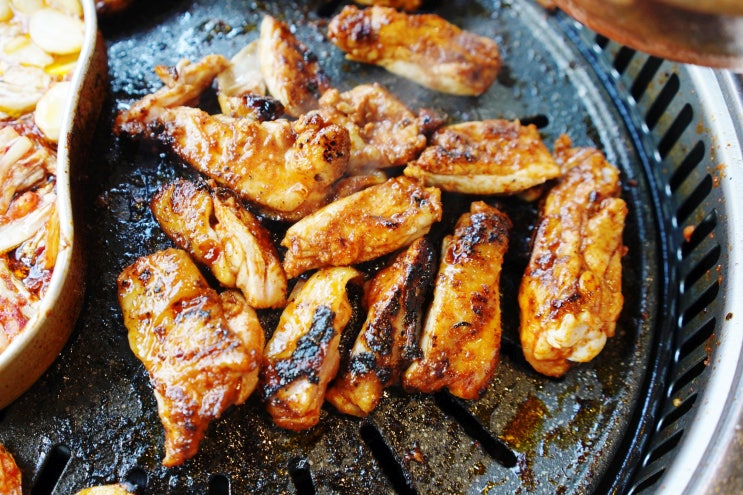  연신내 고기집 무한리필집 사계진미 숯불닭갈비