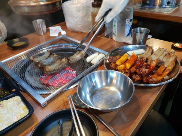  장안동 만나고쪽갈비 반반세트