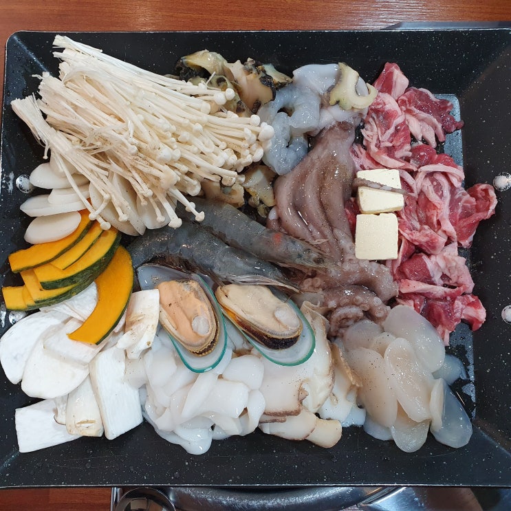  신림역맛집 킴쓰해물로스 말이 필요없는 매콤한 해물철판요리