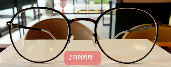  원래 눈이 좋았는데... 요즘 들어 눈이 나빠진 거 같습니다.~~!!