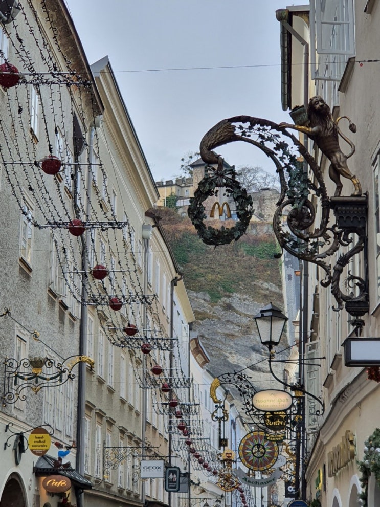 이탈리아에서 오스트리아로 : 다른공항가버리기c️+ 을씨년스러운 잘츠부르크 미라벨궁