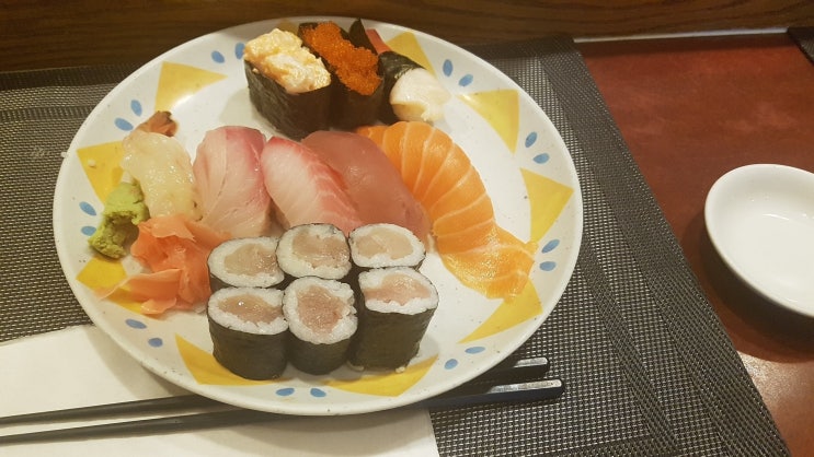 캐나다 벤쿠버 맛집 사무라이 스시 일식당